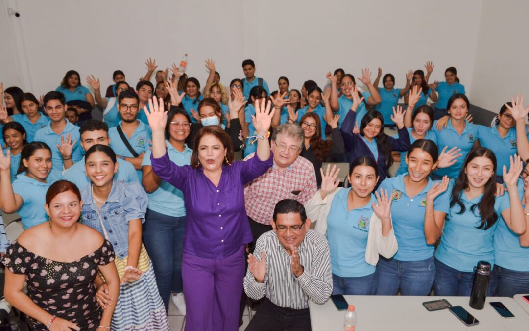Mujeres libres de manifestar sus ideas: Fabiola Alanís Sámano